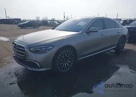 2021 Mercedes-Benz S 580 4Matic z USA, uszkodzony, nr VIN W1K6G7GB8MA045120